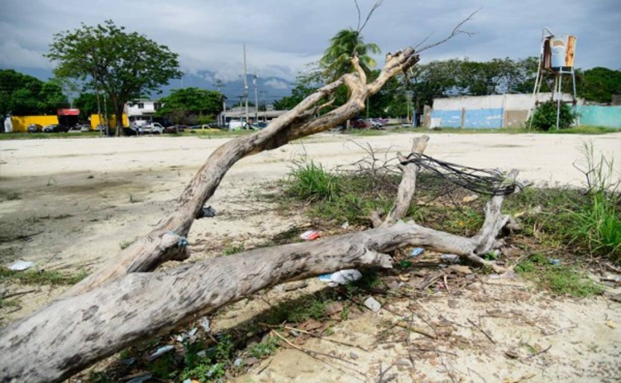 La gente del barrio Cabañas sigue esperando el proyecto propuesto por la Alcaldía y el Gobierno. Foto: Yoseph Amaya