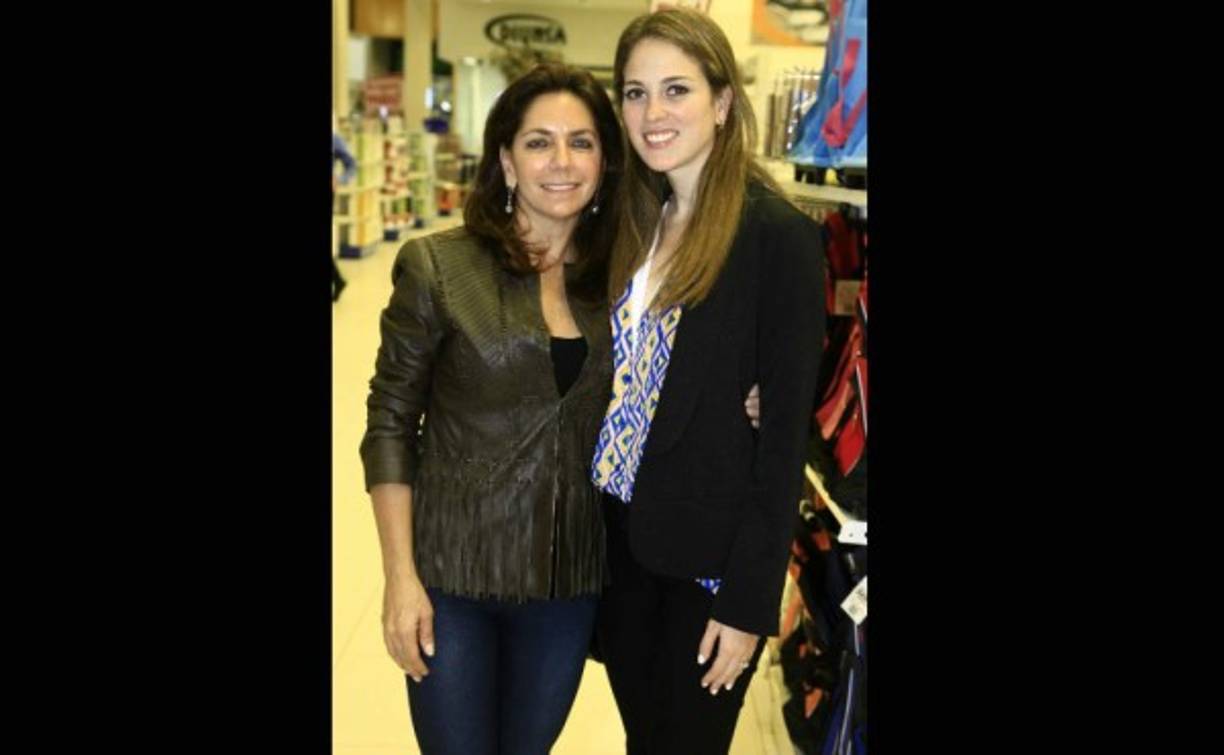 Sandra Canahuati y Leyla Kafati.