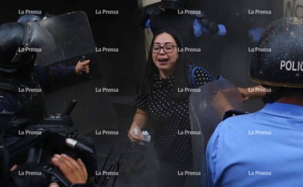 Se informó que se quemaron documentos de importancia considerable durante el incendio.