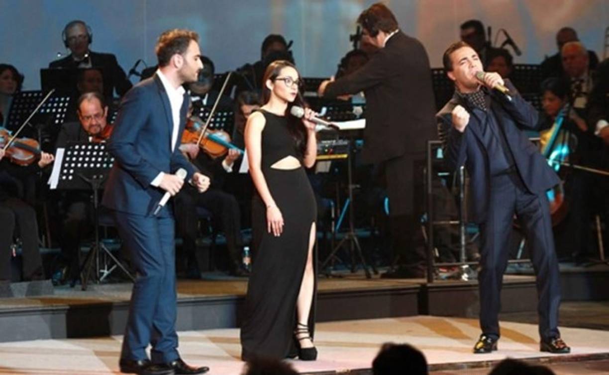 Chui Navarro también fue uno de los invitados a cantar los mejores temas de telenovela de las últimas décadas.