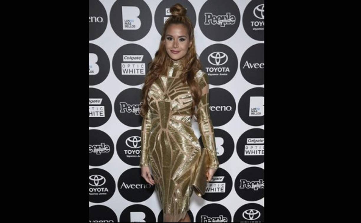 Maria Alejandra Chaban en la alfombra de los '50 Más Bellos' de People en Español 2015.