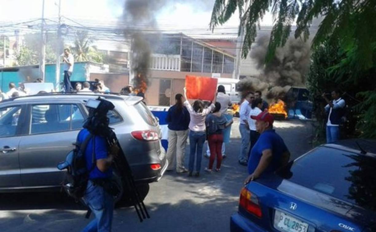 La Ofac designó a tres miembros de la familia Rosenthal y 7 de sus empresas como Narcotraficantes Especialmente Designados de conformidad con la Ley de Designación de Cabecillas Extranjeros del Narcotráfico.