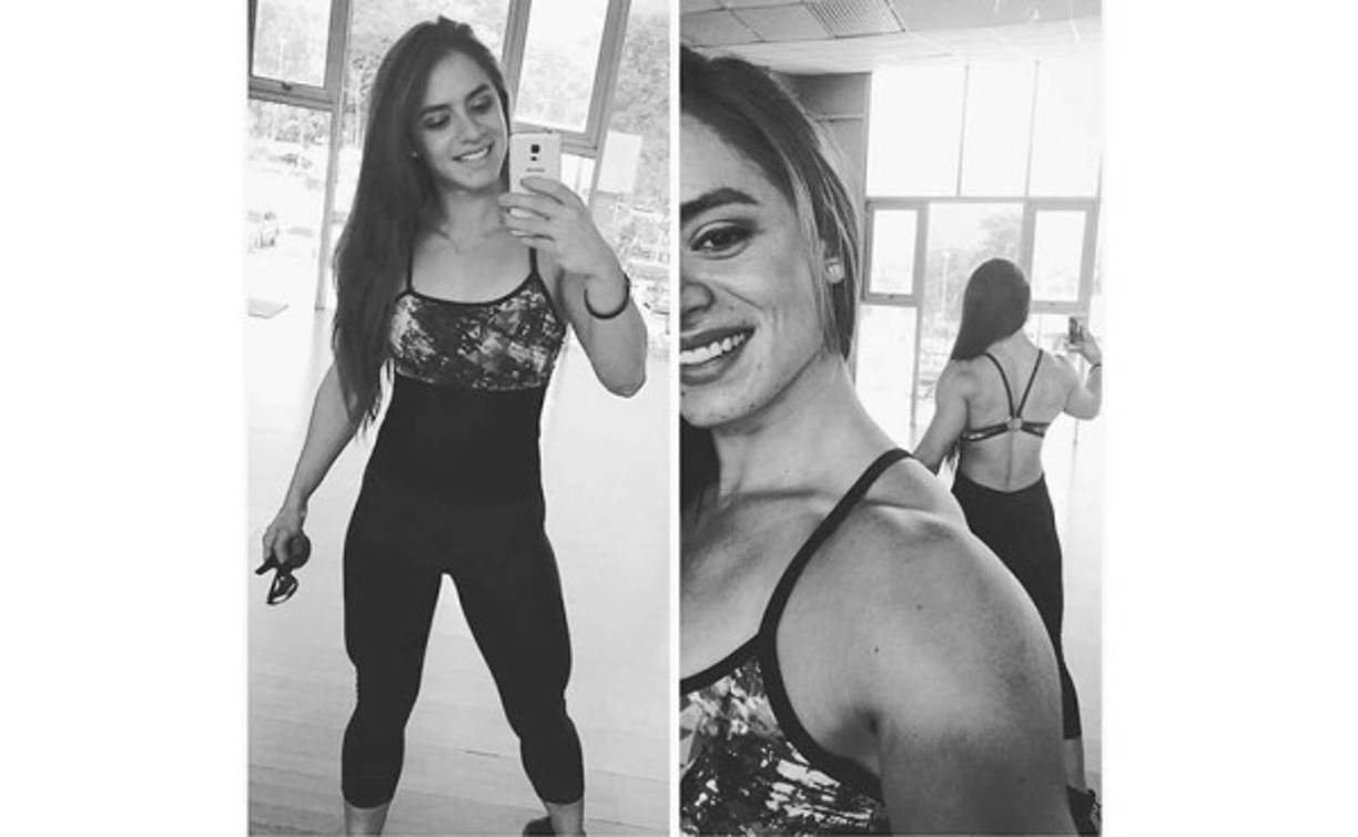 Es muy activa en sus redes sociales: instagram, facebook, twitter y snapchat.