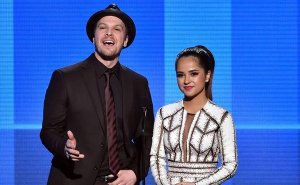 Gavin DeGraw y Becky G.