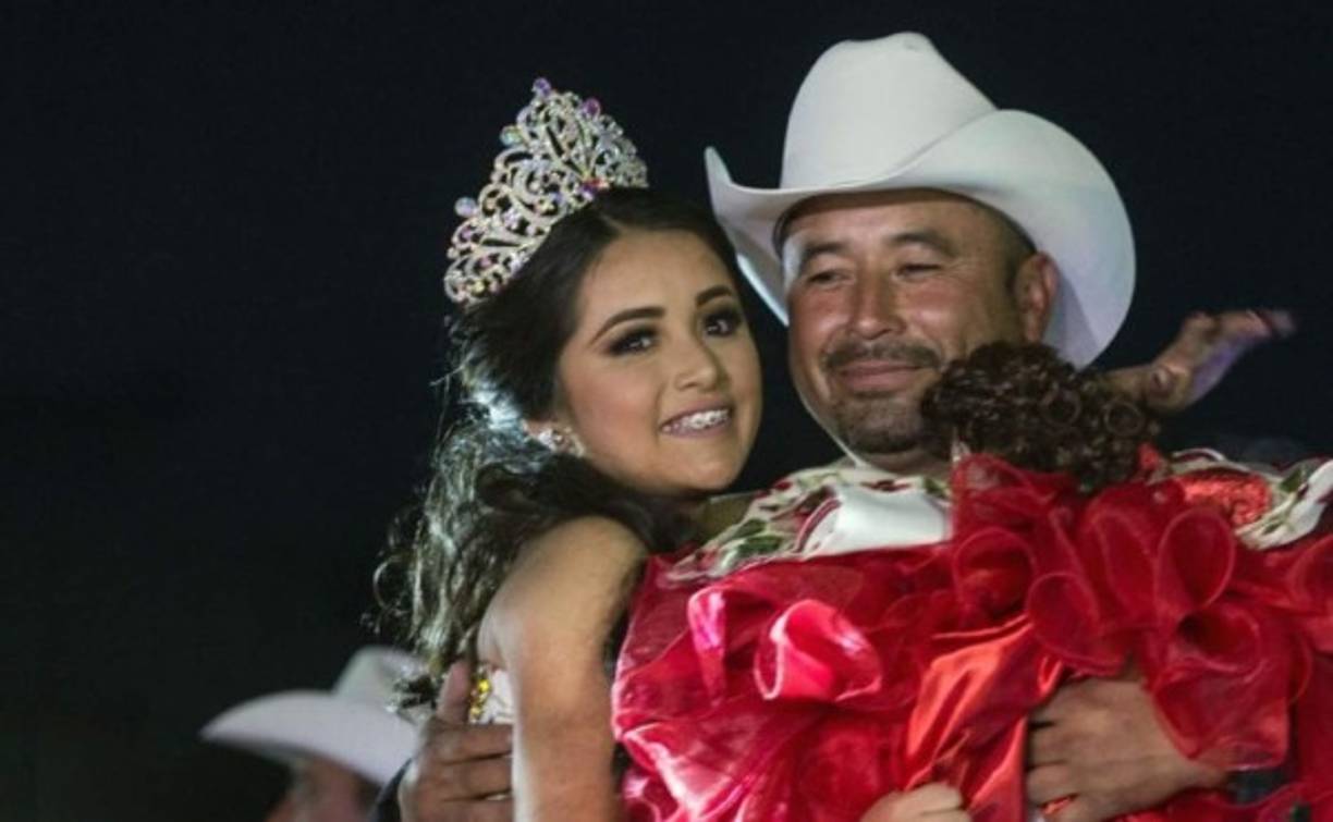 Lo exquinceañera viral ha ido amoldando su look para alcanzar su sueño, ser una estrella.<br/>