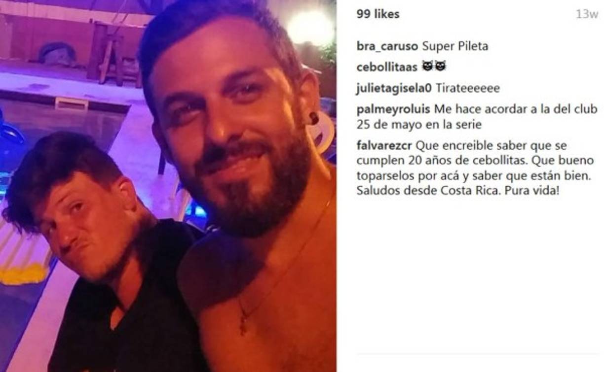 A más de 20 años del éxito televisivo, él dice que aún se parece; pero algunos creen que los años le han dado duro.