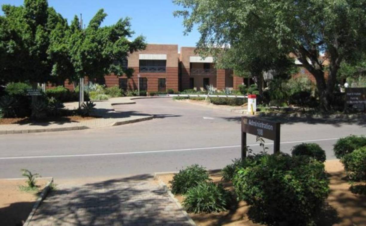 LESOTO<br/><br/>Situado al sur del continente africano, y pese a que el país tiene 2,2 millones de habitantes, bastantes más que la mayoría de los de la lista, las autoridades aseguran que la pandemia no ha llegado a su país.<br/>