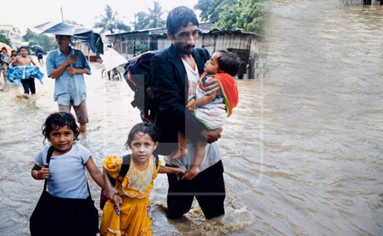 Mitch fue el segundo huracán mortífero que pasó por Honduras desde que se iniciaron los nombramientos oficiales en 1950; el otro huracán era Fifí que mató alrededor de 8,000 personas en 1974.