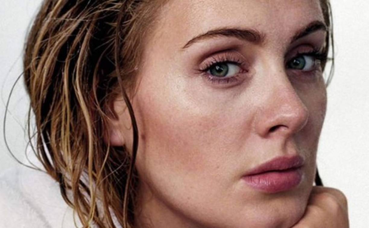 La portada de la edición de EUA de Rolling Stone, que la cantante ha compartido en su cuenta de Instagram, bien confirma este nuevo giro estético en la carrera de Adele