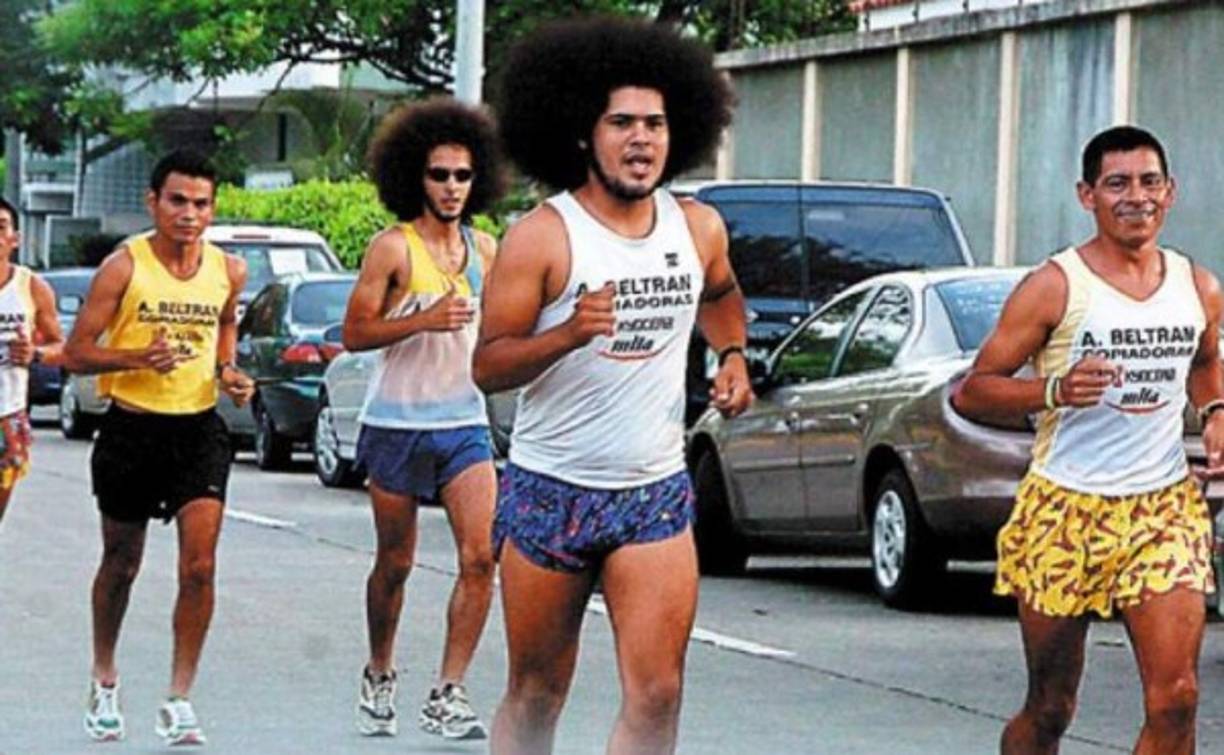 Lo más sorprendente es que en San Pedro Sula era conocido como Afroman, uno de los corredores más populares en la Maratón de LA PRENSA del 2003 al 2008.
