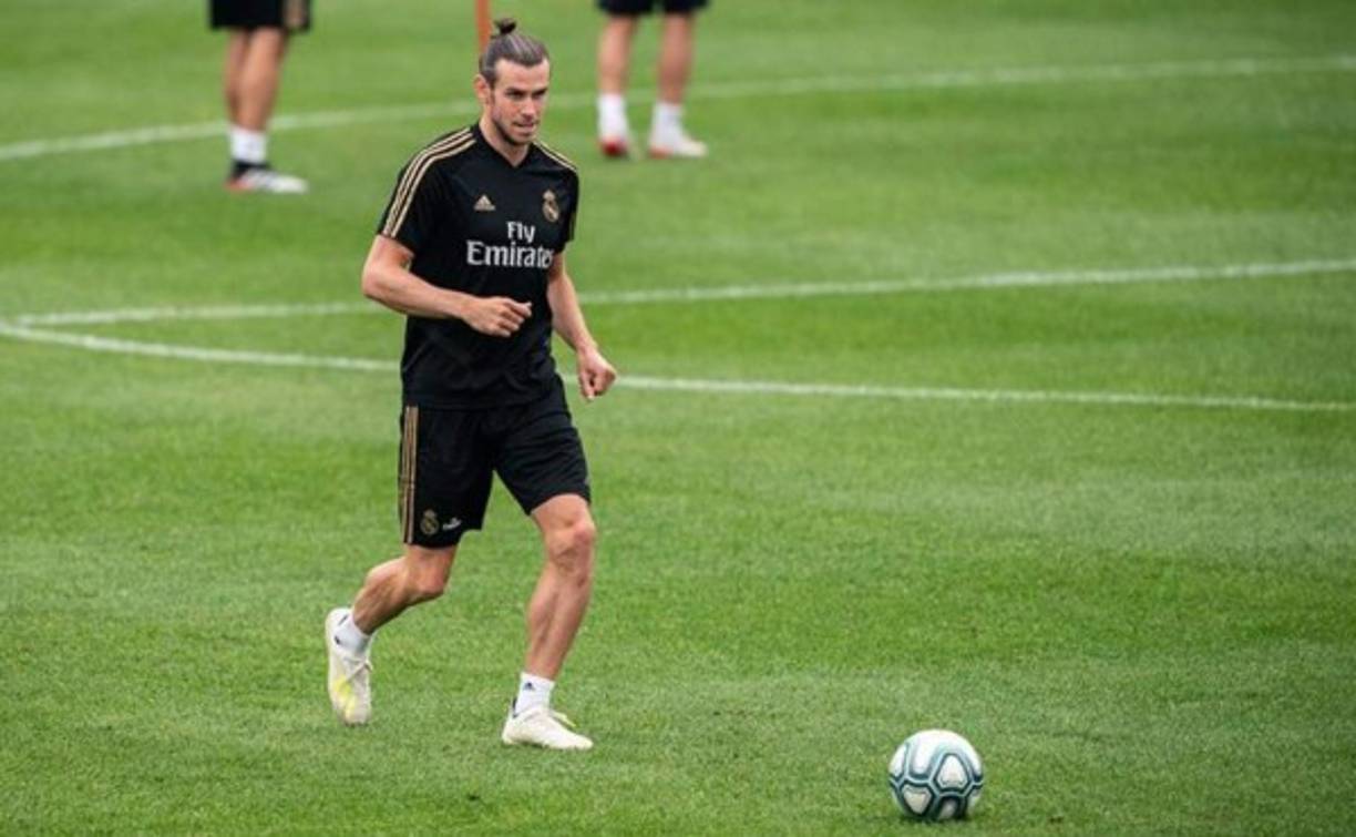 Aunque muchos lo ven fuera del equipo, el galés Gareth Bale sigue entrenando con ímpetu en la pretemporada del Real Madrid.