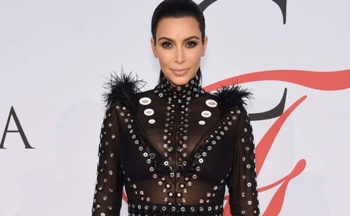 25. Cuando dudes, viste de negro.