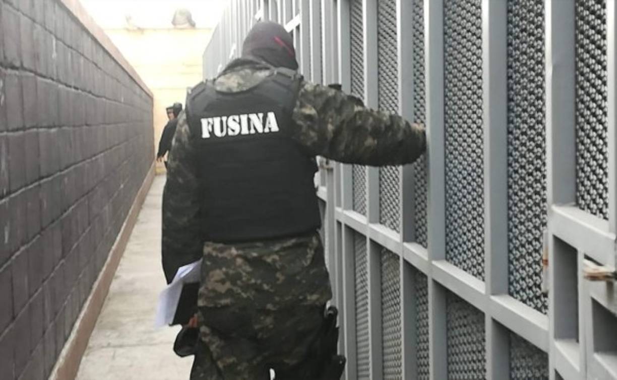 Con este nuevo traslado las autoridades pretenden regular el orden en las prisiones de menor seguridad instaladas en el resto del país.