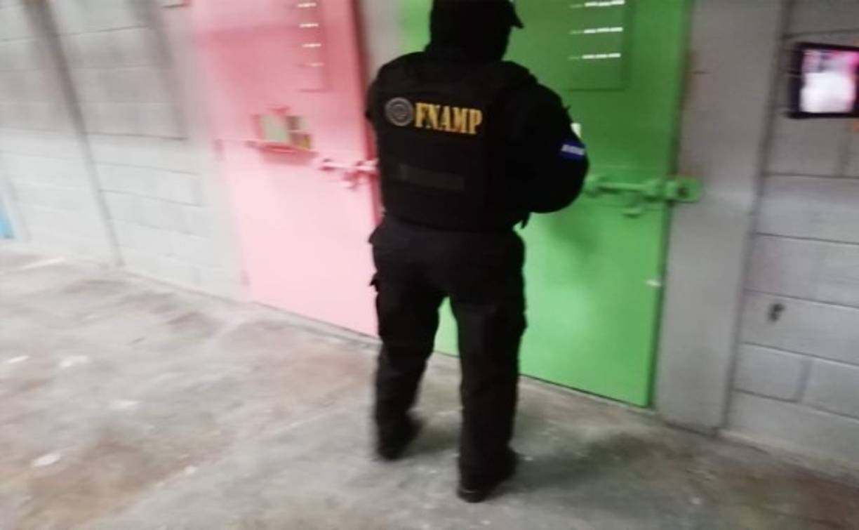 Los espacios donde permanecerán los reos son estrechos, de acuerdo con las imágenes divulgadas este miércoles.