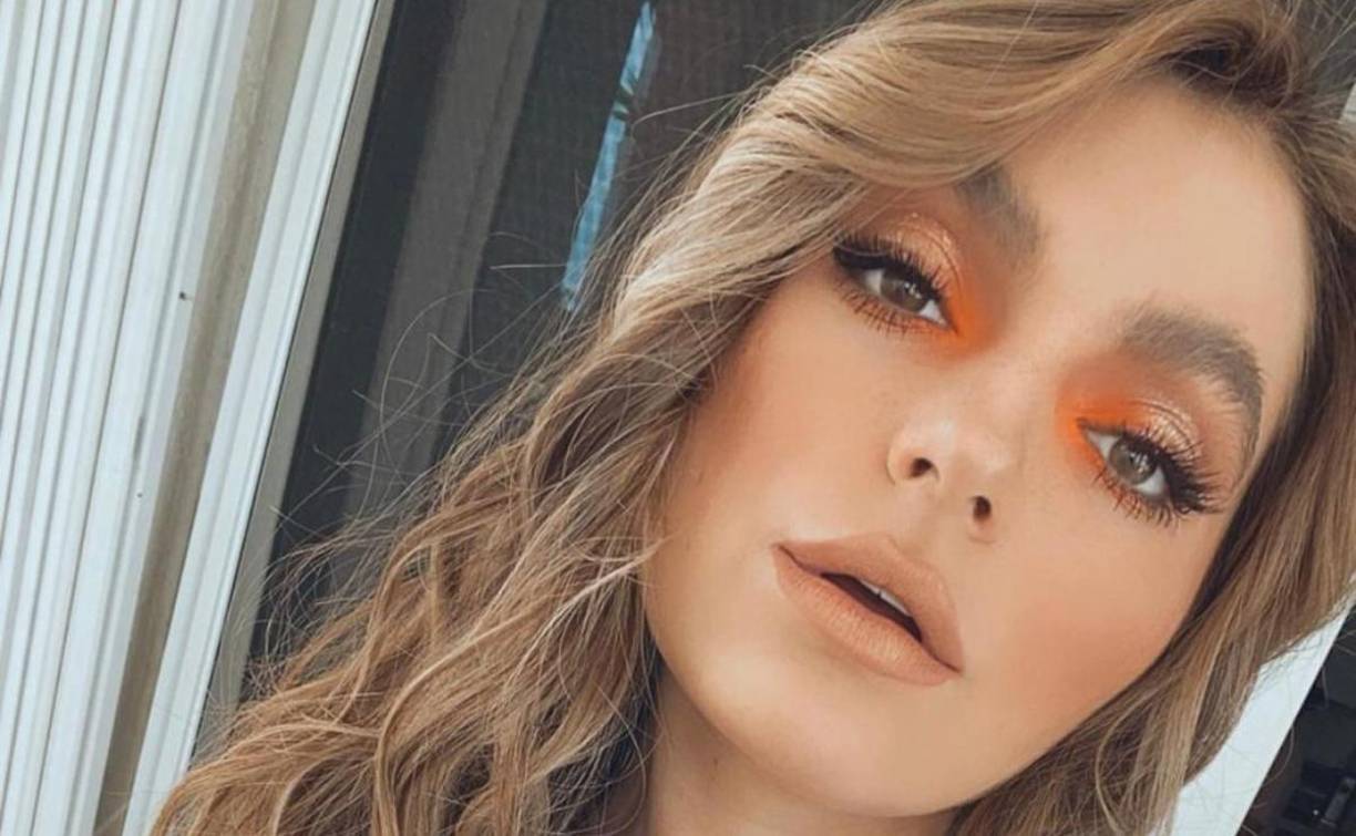 “Sí fuimos a hablar con la directora Sam y yo, pero, al final, desgraciadamente no eran los tiempos que son hoy. A pesar de que son 4 años que se pueden decir pocos, en 4 años pasaron muchas cosas, pasaron muchos movimientos de los afroamericanos, en favor de las mujeres, a favor de los latinos y todo cambió absolutamente, pero era enero del 2017 y estaba muy fuerte el tema del racismo y, entre que no nos creyeron, no hicieron nada”.