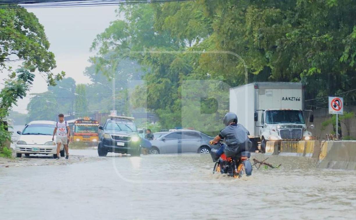 La Copeco indicó que una masa de aire frío débil continuará generando vientos frescos del norte. 