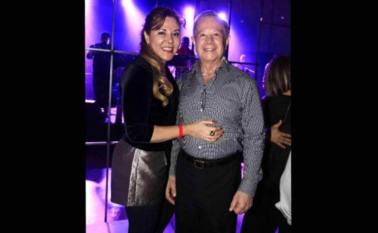 Ruth y Roger Valladares.