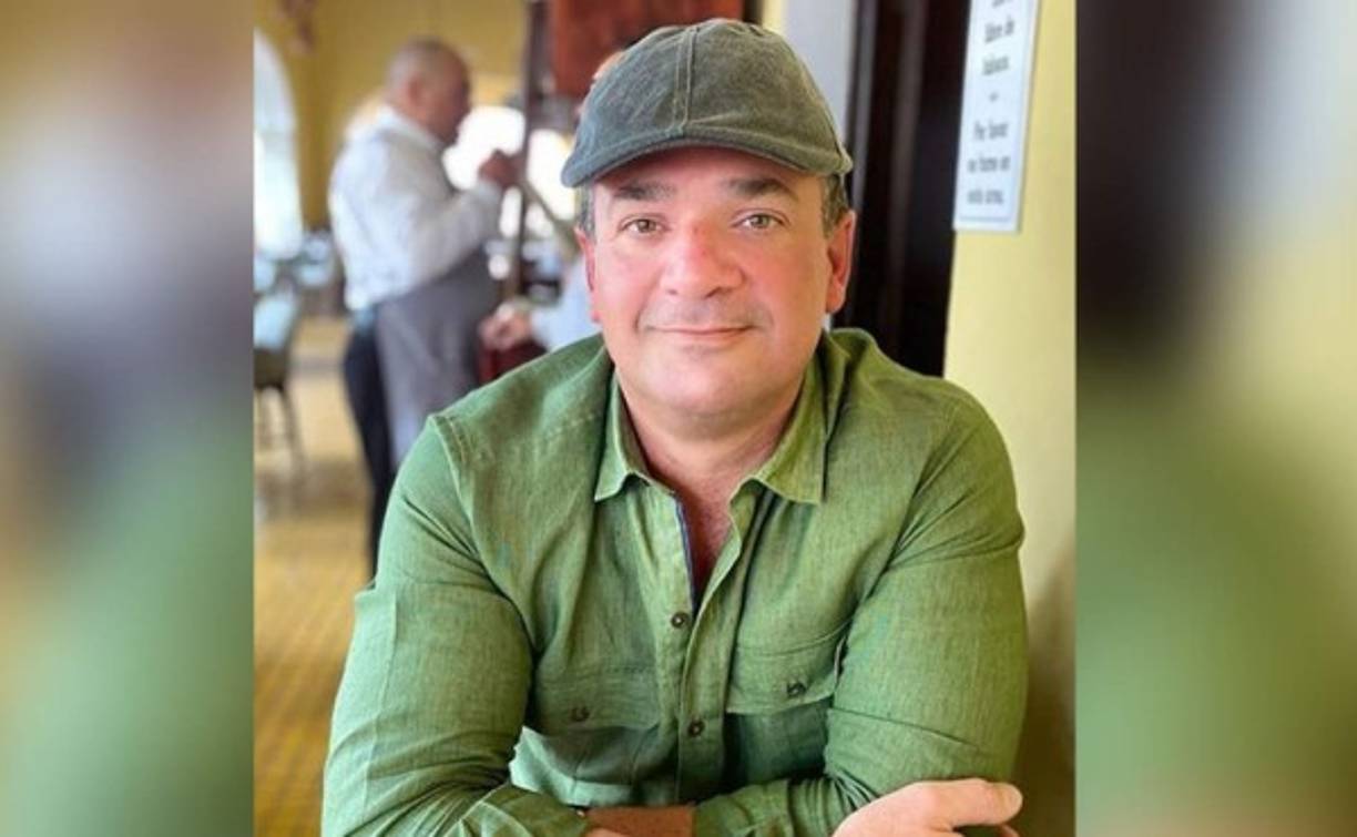 Luego de cumplir una condena de 2 años y 5 meses en una cárcel de Estados Unidos, el empresario Yankel Rosenthal reapareció en sus redes sociales y ha compartido que disfruta de su libertad en México.