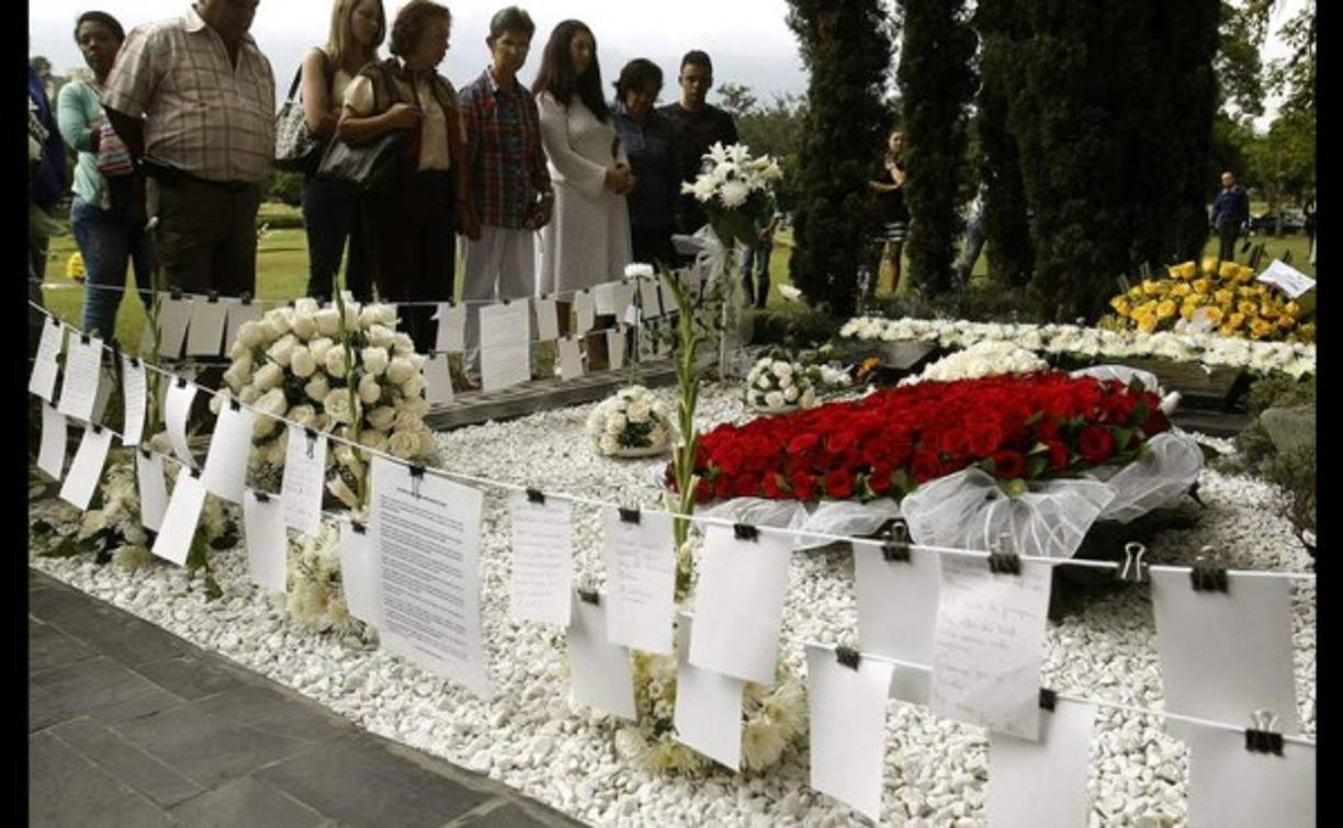 Las ostentosas tumbas de los grandes capos mexicanos contrastan con la del narcotraficante más poderoso de la historia, el colombiano, Pablo Escobar.