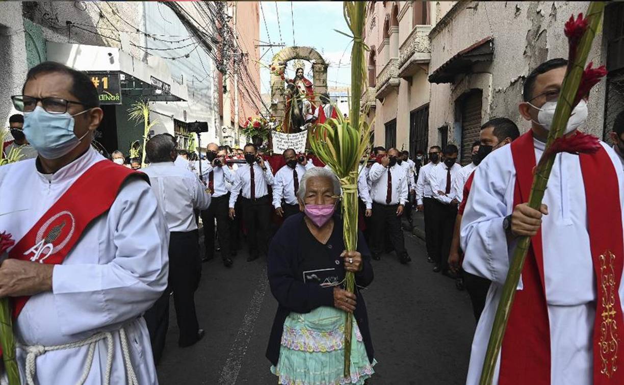 Múltiples actividades formaron parte del Domingo de Ramos en el país. 
