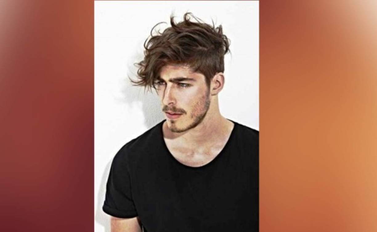 Si te gusta el look rebelde, este corte es perfecto para universitarios con cabello muy lacio y cabeza ovalada.