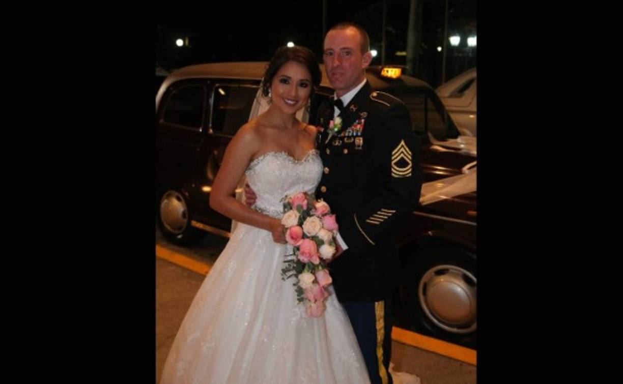 Eva Interiano y Jeremiah Larson.