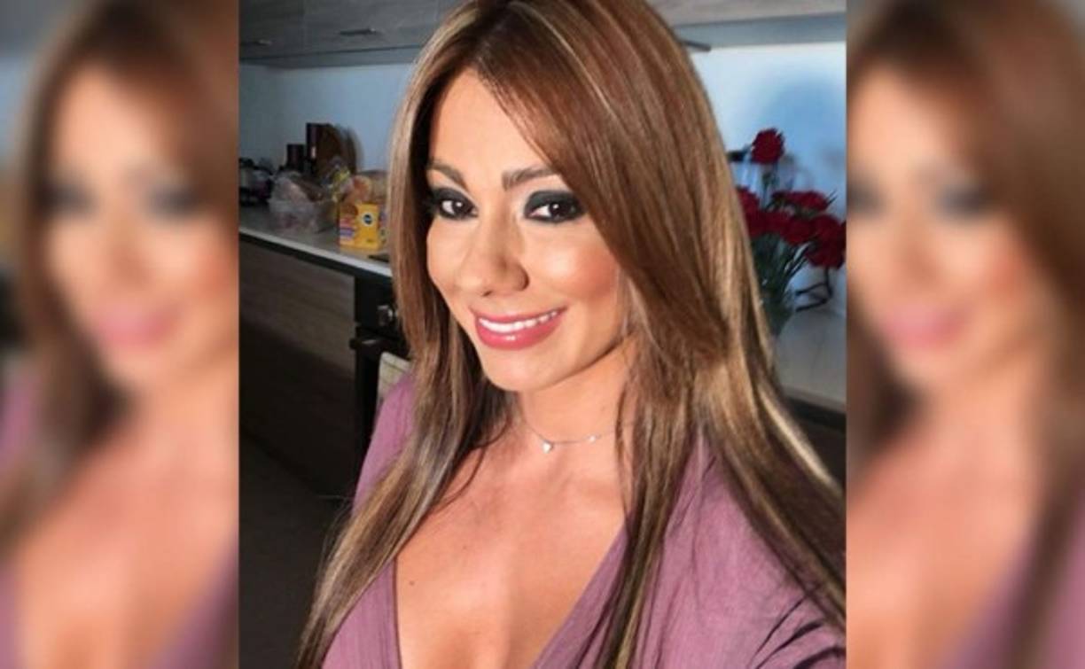 La imagen de la estrella del entretenimiento para adultos Esperanza Gómez fue usada en empaque de drogas para atraer a posibles clientes, en su mayoría jóvenes estudiantes.