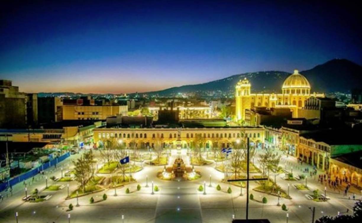 Entre sus mayores logros en la alcadía de San Salvador destaca la Revitalización del Centro Histórico, proyecto reconocido por La Organización de las Naciones Unidas para la Educación, la Ciencia y la Cultura (UNESCO).