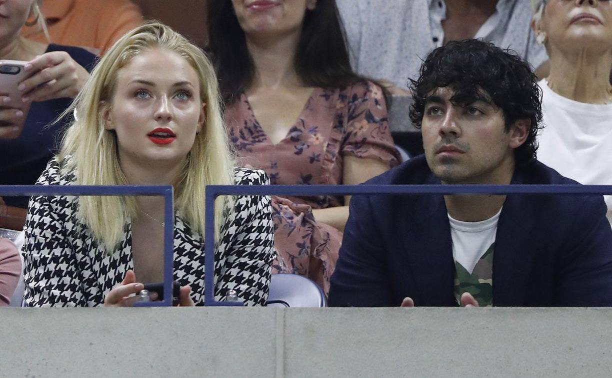  También ha desmentido que su ex no supiera que iba a solicitar el divorcio y critica que haya decidido utilizar términos tan duros que dan a entender que ha secuestrado a las niñas.