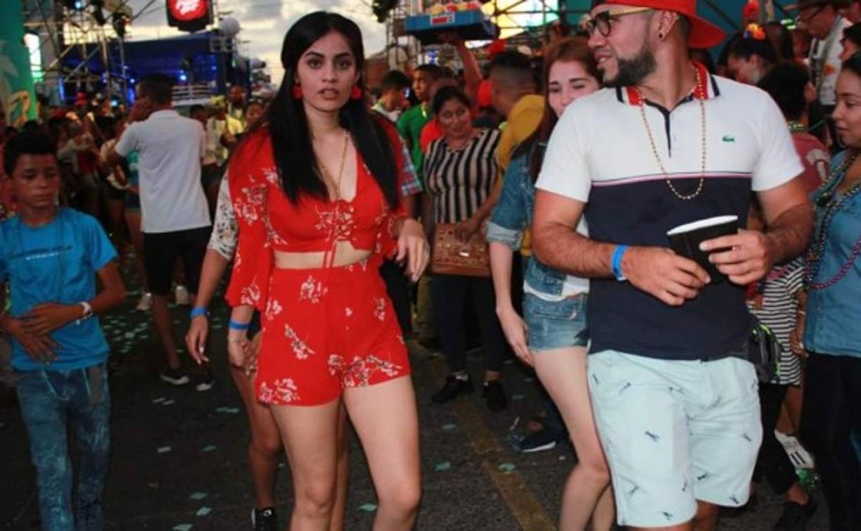 A la Feria Isidra llegaron personas de todas las edades para ser parte de un evento tan importante para La Ceiba.