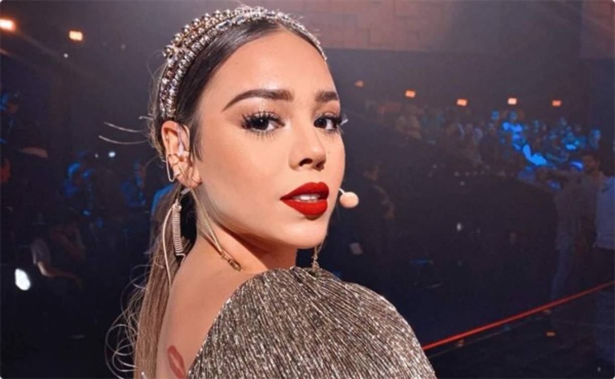 La actriz y cantante Danna Paola ha sido el blanco de críticas en redes sociales por su físico.