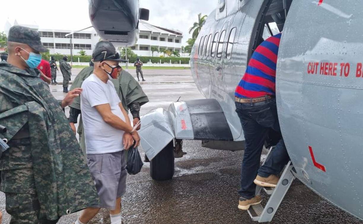 La institución informó que iniciarán de oficio un proceso disciplinario. En caso de que se les dicte auto de formal procesamiento por parte del juez que conoce el caso, la Didadpol pedirá la suspensión de los cargos y salarios de los agentes.