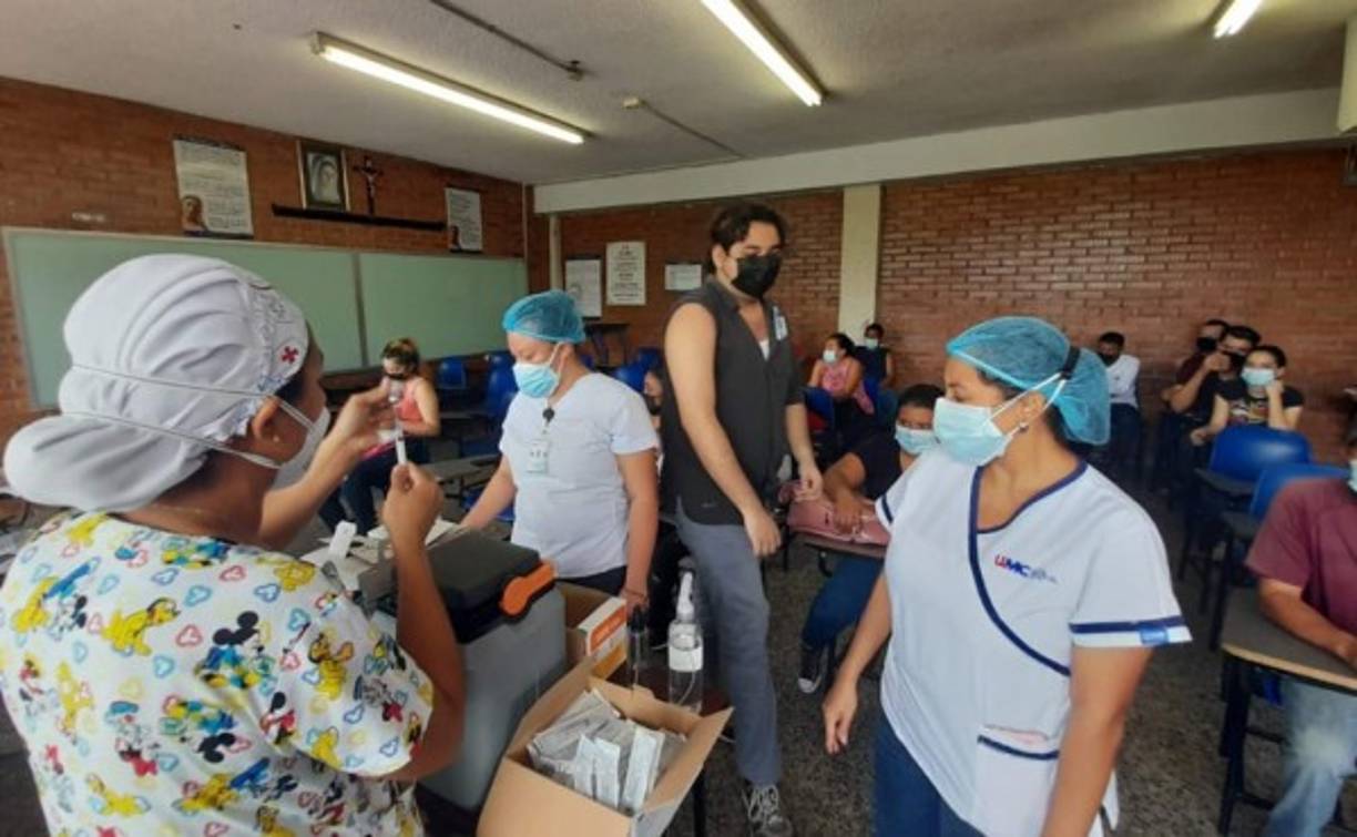 Al vatunatón deben llegar personas de 35 años en adelante.