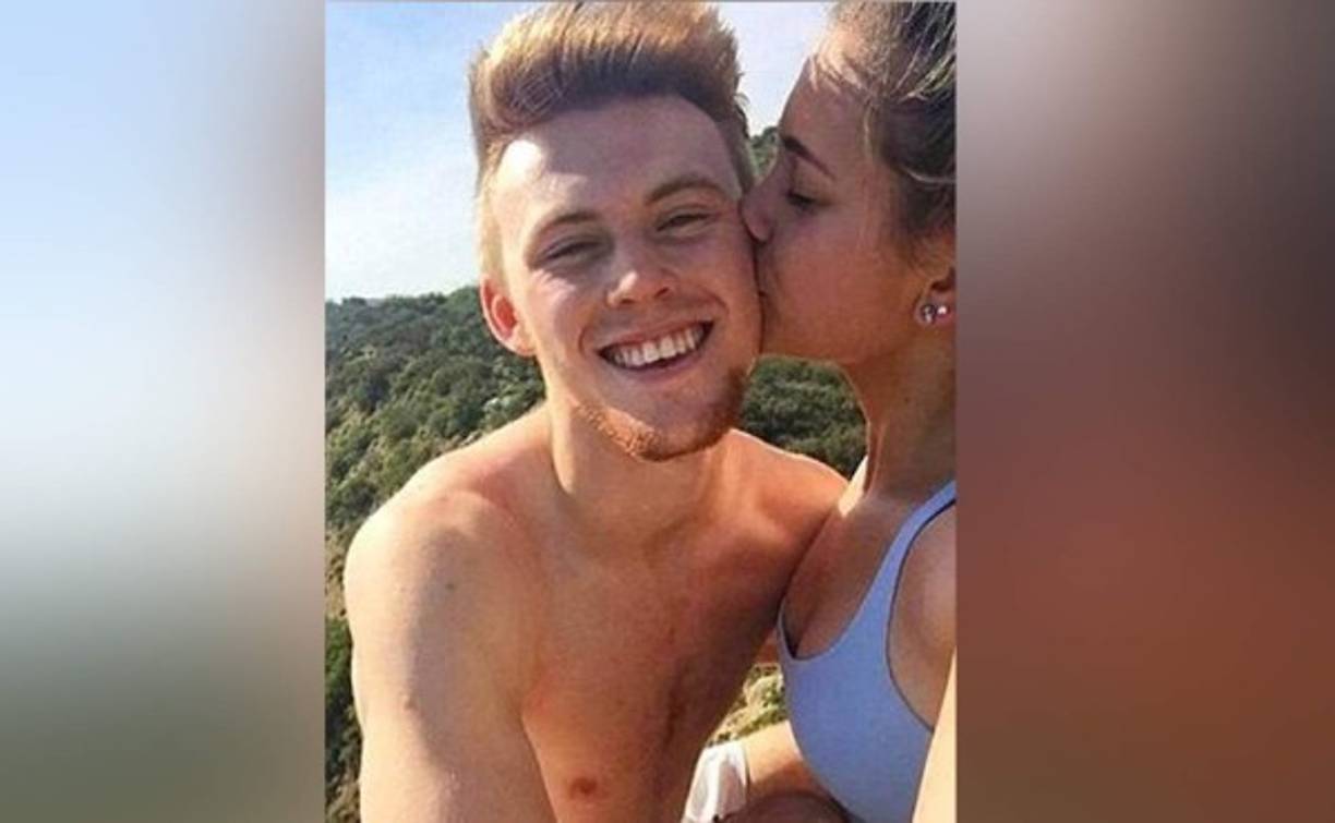 El jugador de fútbol se robó el corazón de la hija de la estrella del pop, Michael Jackson.