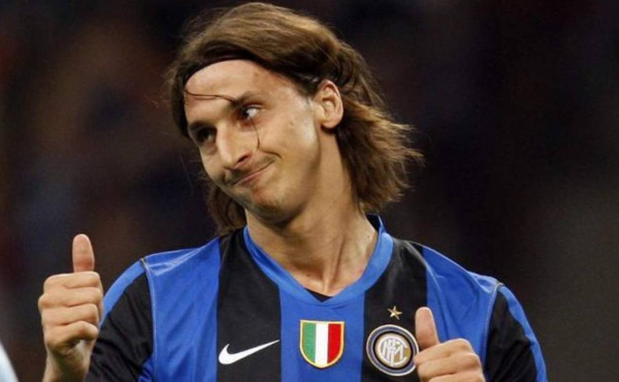 ZLATAN IBRAHIMOVIC. El Inter de Milán invirtió 24,8 millones, lo traspasó en 2009 al Barça por 69,5 millones, en el PSG en 2012, Ibra se convirtió en el jugador que más dinero ha movido en traspasos (173,6 millones de euros).