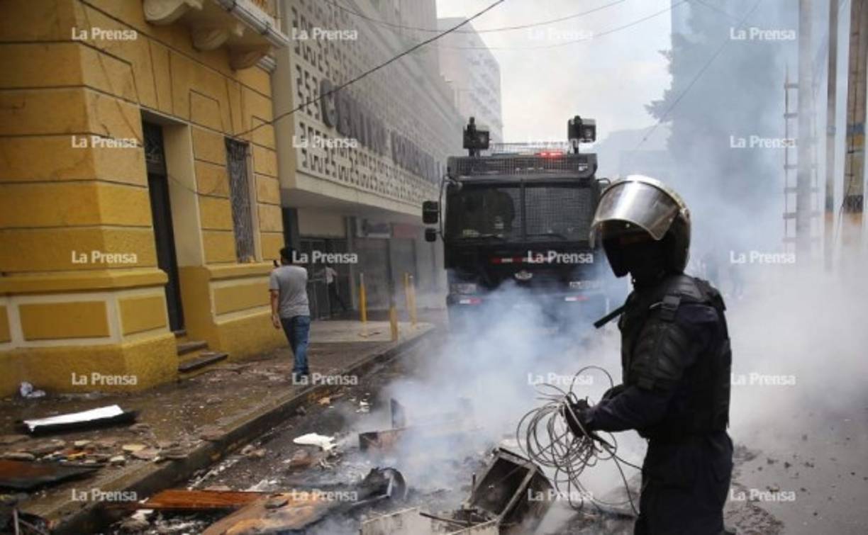 Los afectados por el incendio ya recibieron asistencia médica.
