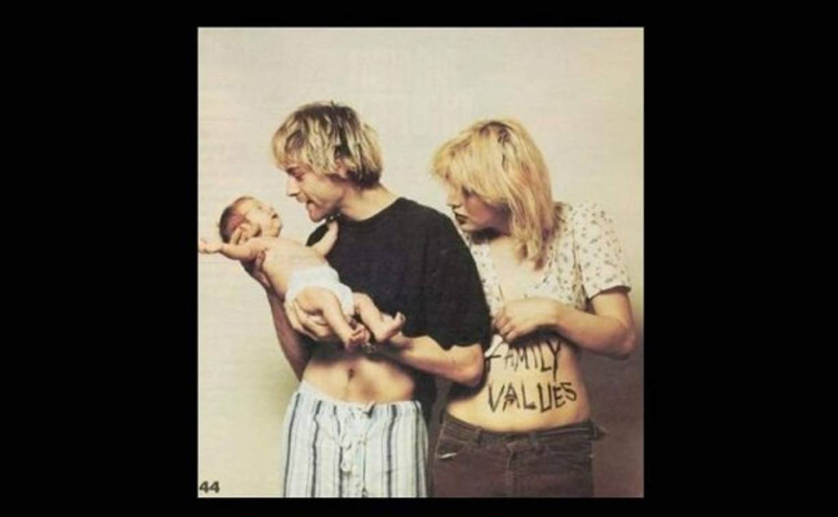 Hay un audio que se filtró en los medios de comunicación en el cual se puede escuchar a la viuda del cantante hablando con otras personas, y en la cual asegura que si su marido muriera las regalías de su música crecerían. Además tenía que evitar a toda costa el divorcio con Cobain.<br/>