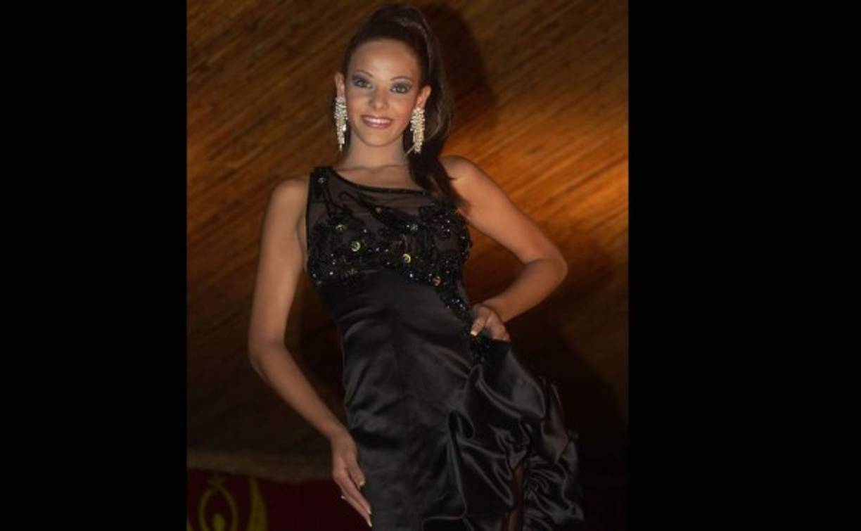 Nathalia siempre fue bien fotogénica y orgullosa de su cuerpo en los certámenes de belleza.