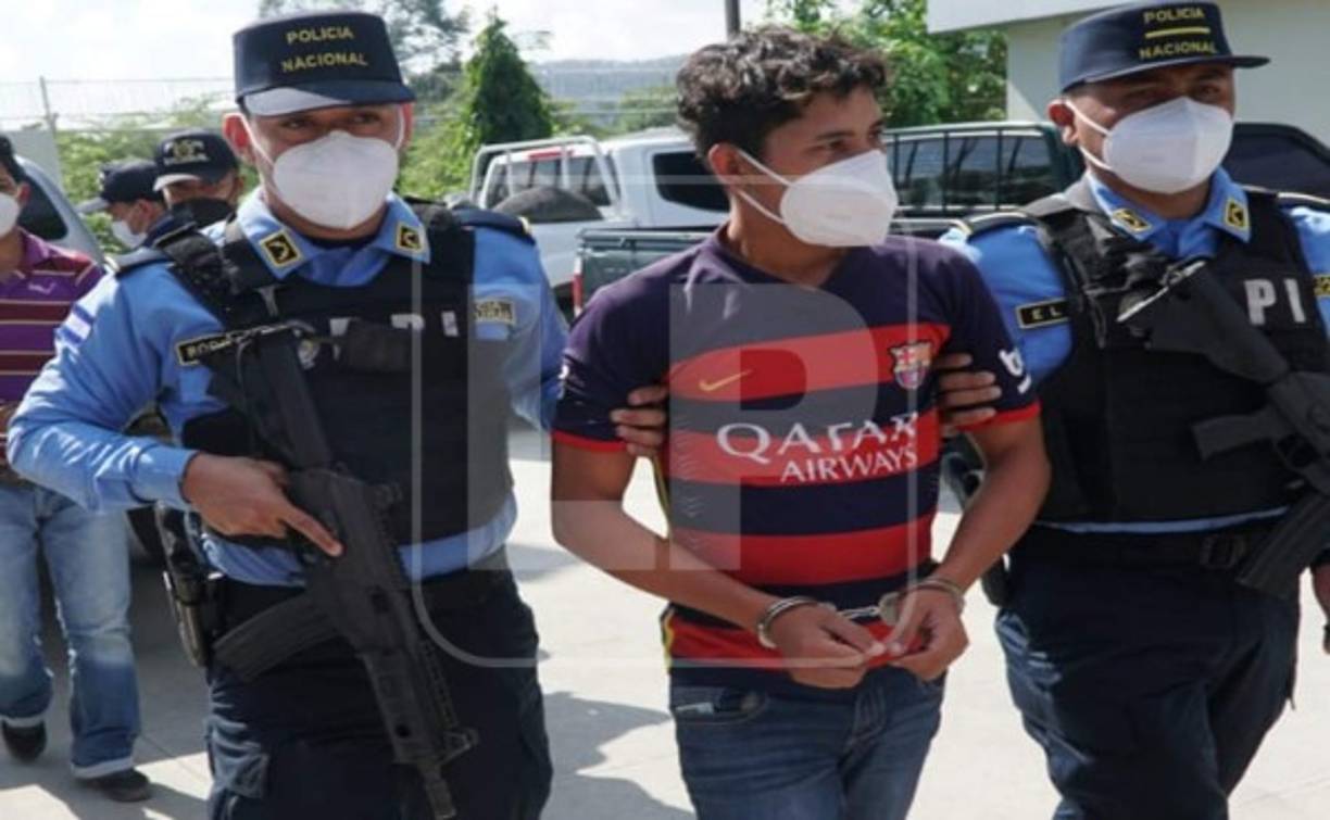 Leonel Nuñez Murcia (20), originario del municipio de Protección, Santa Bárbara, fue también esposado junto a su hermano por supuestamente participar en el desaparecimiento del menor.