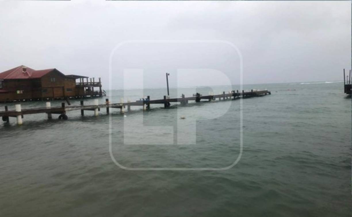 Así lucen las aguas de West End, en Islas de la Bahía.