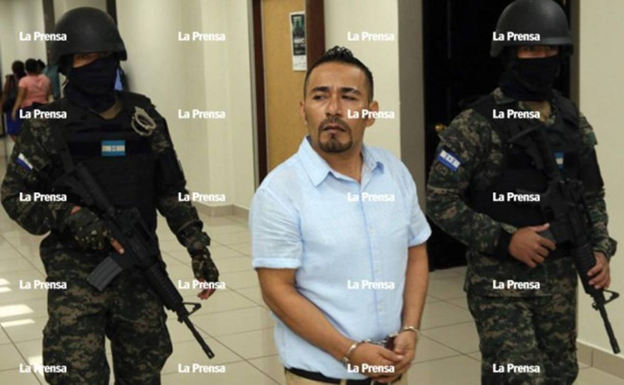 Alexander Mendoza, alias “Porkys”, uno de los cabecillas de la mara MS 13 fue capturado y sentenciado a 20 años de prisión por el delito de asociación ilícita. El Porkys tenía grandes inversiones en la zona norte, negocios de todo tipo, los cuales fueron incautados por la Oabi. Junto a otros miembros atemorizaban en la zona norte. Estos mareros están presos por extorsión, sicariato, asociación ilícita y lavado de activos.