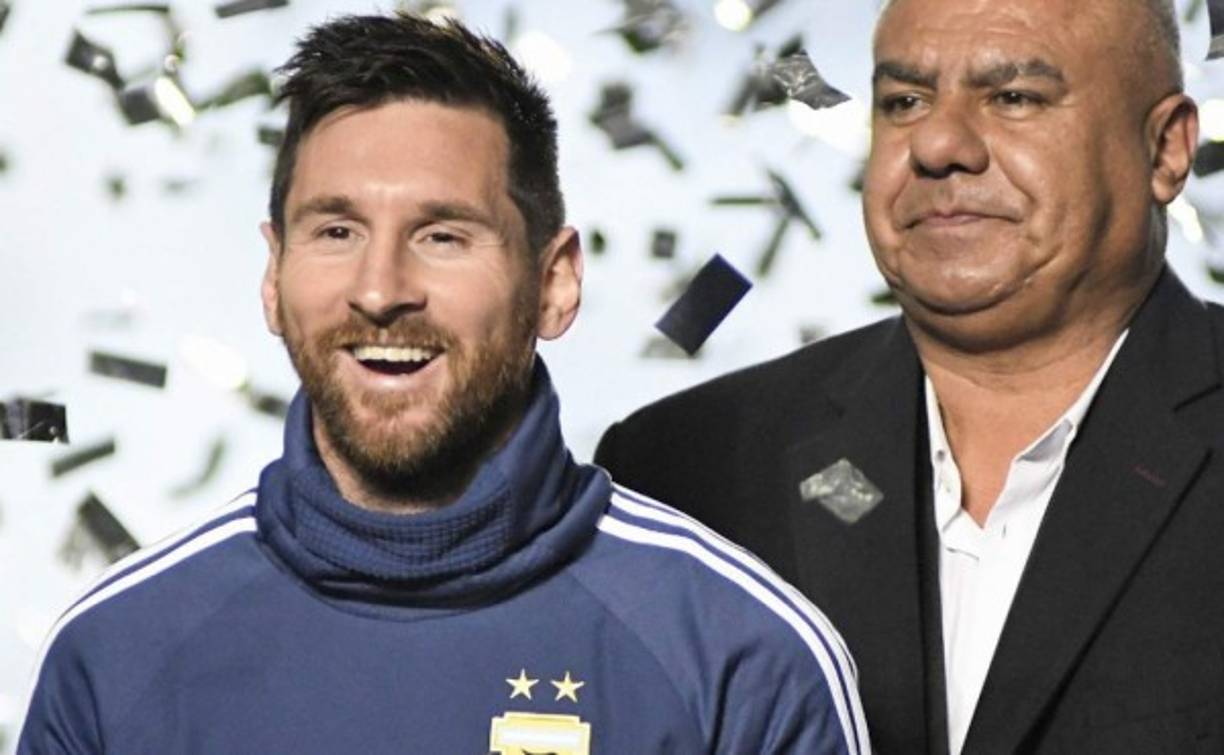 El que no podía faltar: Lionel Messi, el astro argentino es nuevamente uno de los candidatos para ganar el premio por su impresionante nivel.