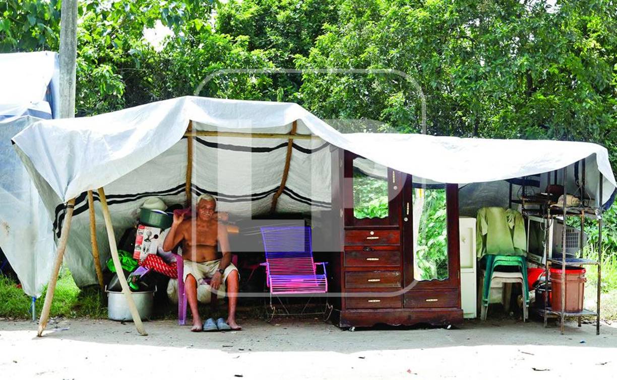 Un día después, ayer viernes, autoridades locales detallaron a LA PRENSA que en El Progreso resultaron afectados los otrora campos bananeros y alrededor de nueve colonias producto de inundaciones y filtraciones de agua.