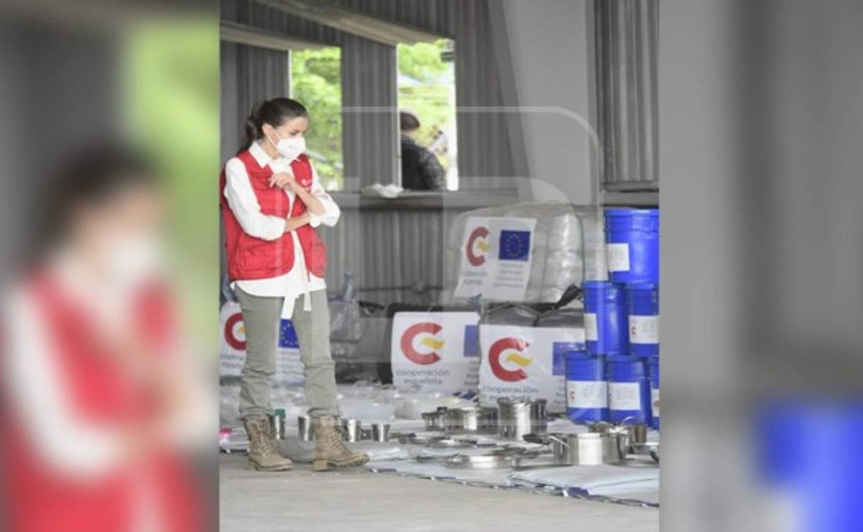 España ha puesto a disposición de las autoridades hondureñas un total de 120 toneladas de material de emergencia.