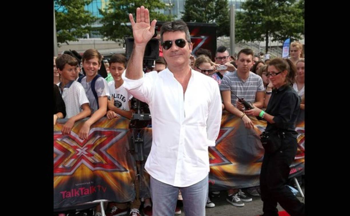 Y sí, el primer lugar se lo queda el magnate de la industria discográfica Simon Cowell, creador de 'Factor X', con 95 millones de dólares.