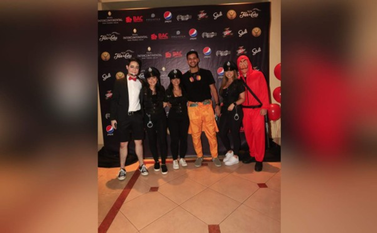 Juventud. José Paredes, Andrea Caballero, Francis Pinto, Arturo Fernández, Laura Puerto y Hermes Sura.