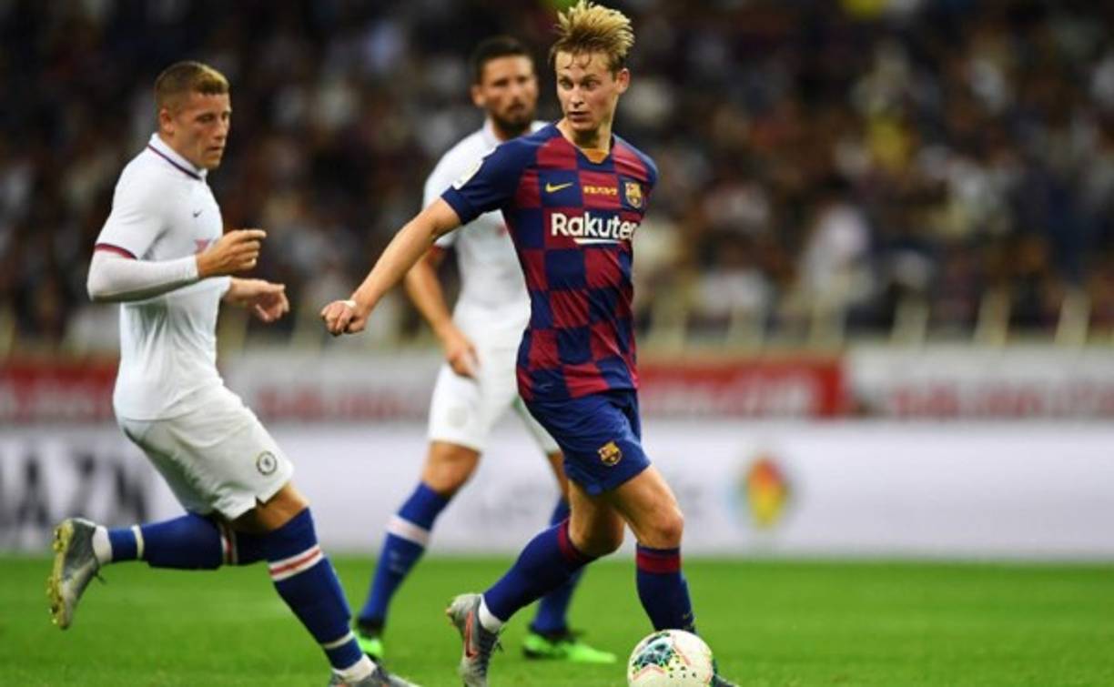 El ahora jugador del Barcelona tuvo una excelente campaña con su ex equipo el Ajax de Holanda. Llegó a seminifales de la Champions League.