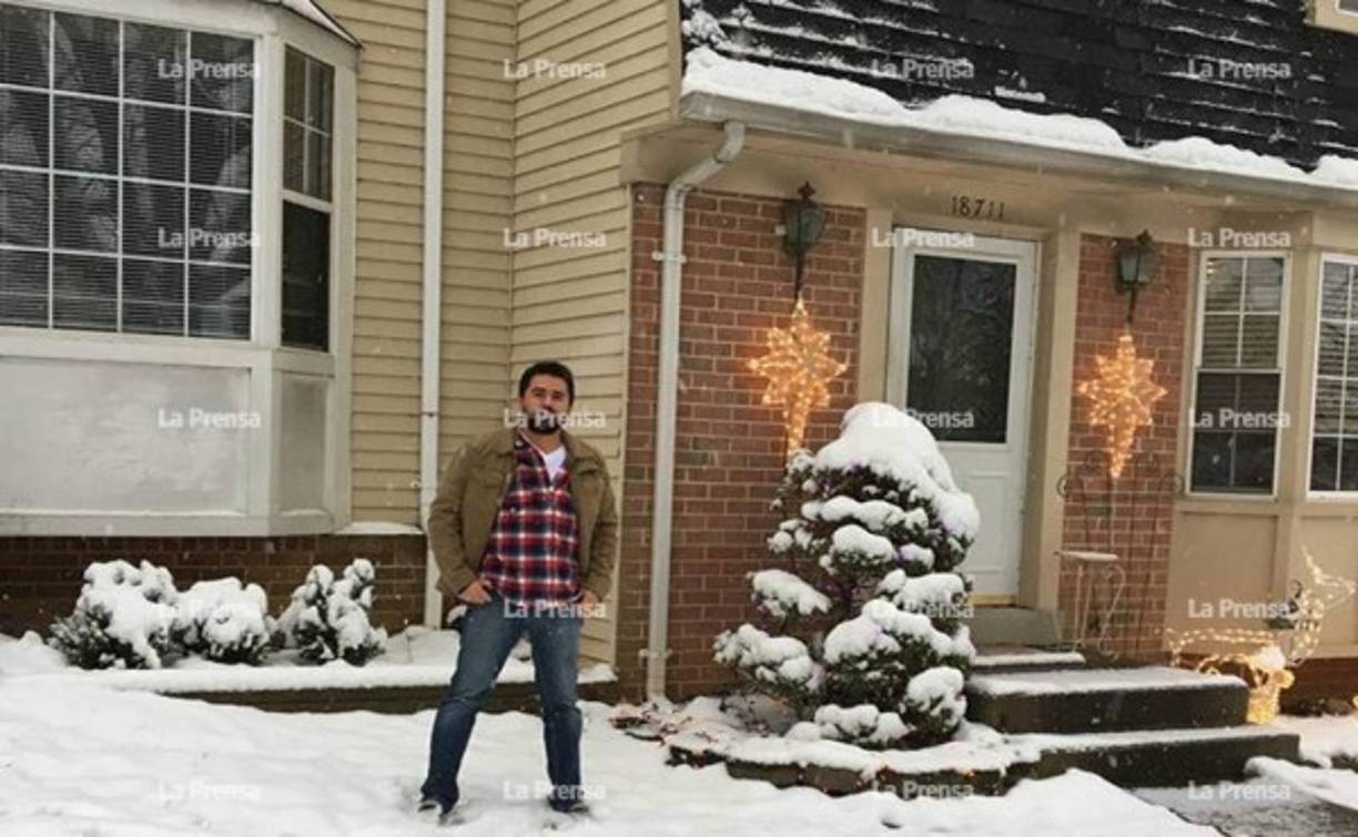 Gómez Fajardo estaba cerca de convertirse en médico general en Tegucigalpa.