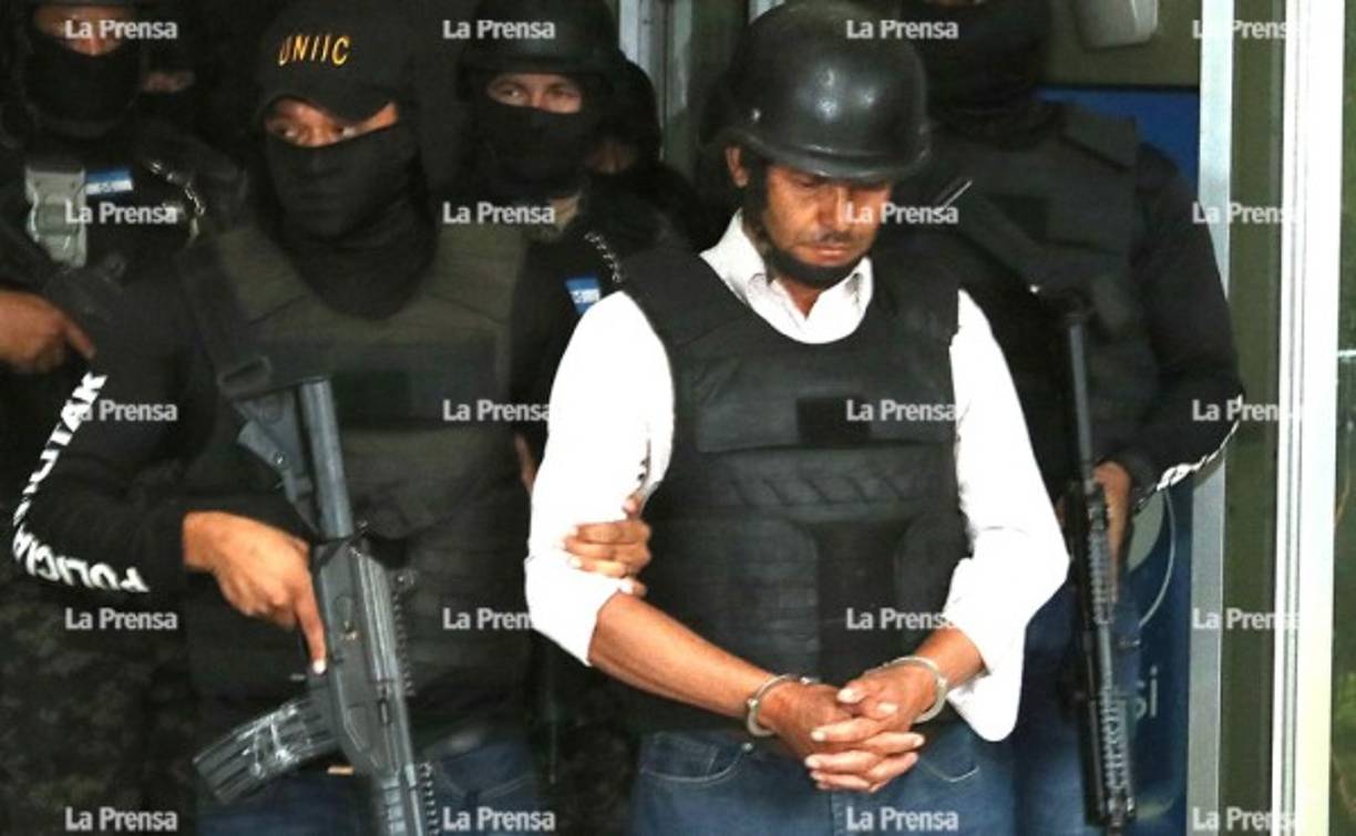 José Adalí (de 49 años) es supuestamente uno de los socios del cartel de los hermanos Valle Valle y estaba prófugo.