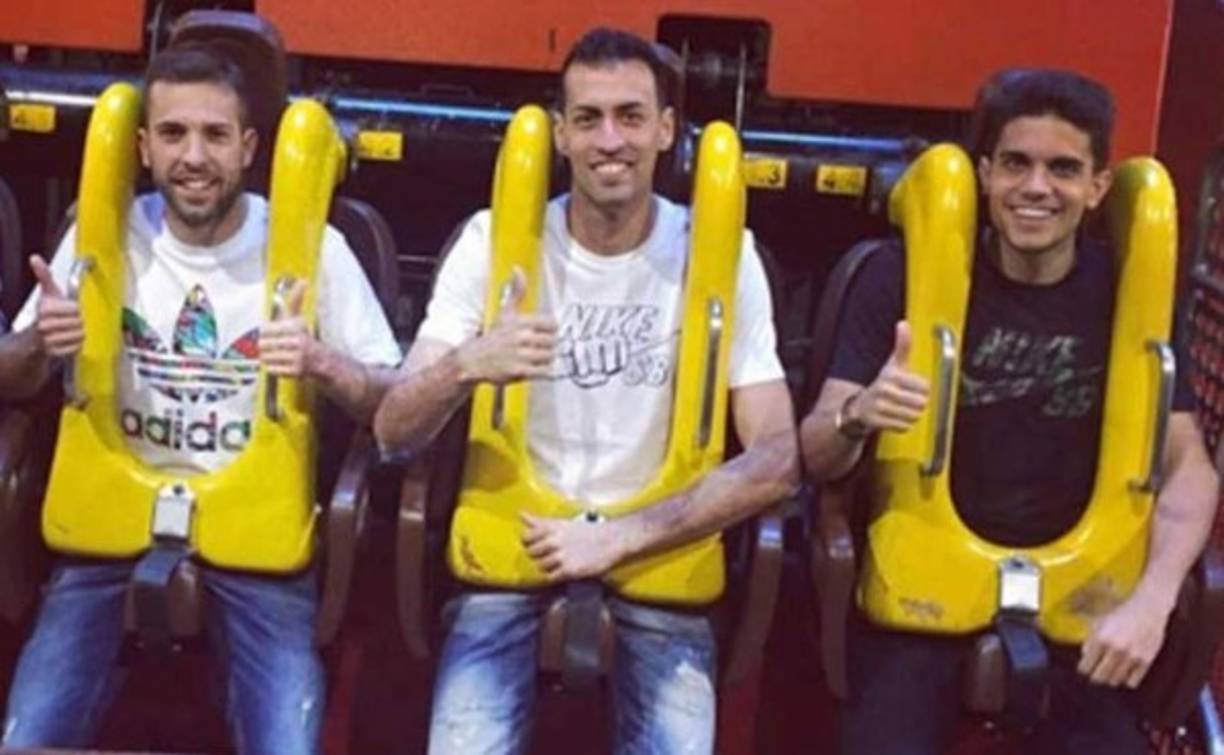 La diversión de Alba, Busquets y Marc Bartra.